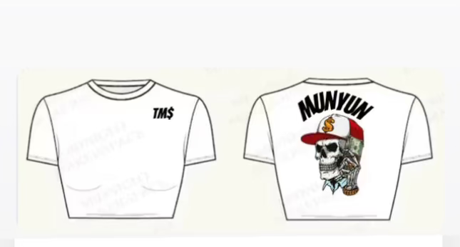 TouchMunyun Crop T-Shirt